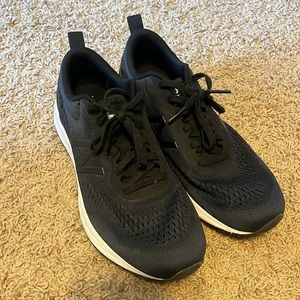 New balance Fresh Foam tennis shoes / sneakers